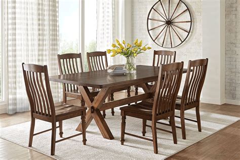 Twin Lakes 5 Pc Brown Dark Wood Dining Room Set With Dining Table Slat