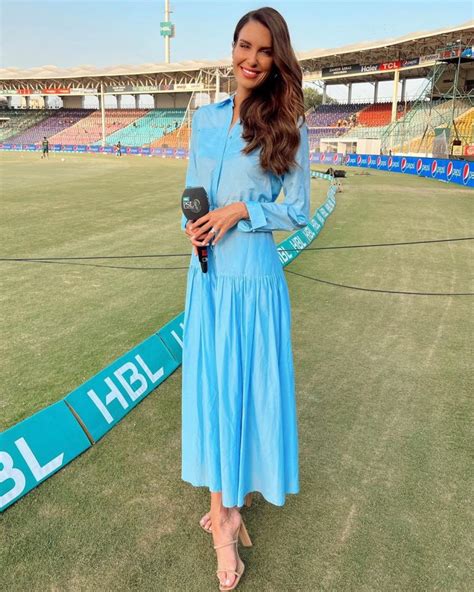 Erin Holland S Desi Psl Looks Go Viral Other Presenters Slaying It Too