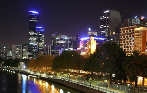 Travel to and from nsw. Melbourne nightclub fined $10,000 for breaching COVID-19 ...