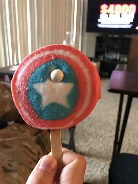 Ah yes, Captain America ice cream with gumball in center : CrappyDesign | Captain america