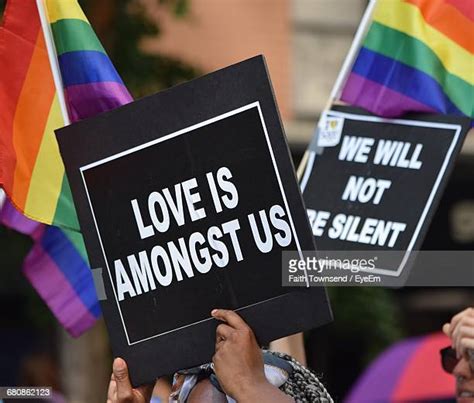 Pride Parade Signs Fotografías E Imágenes De Stock Getty Images