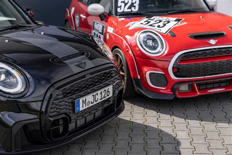 Two Mini John Cooper Works From Bulldog Racing Will Compete In The 51st