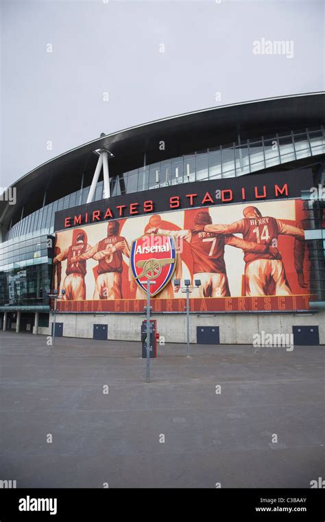 Emirates Stadium Arsenal Football Ground Stock Photo Alamy