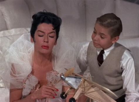 rosalind russell s greatest film role as the outrageously lovable auntie mame should have won