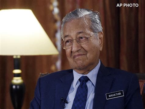 However, mahathir was not an influential deputy. Malaysian Prime Minister Mahathir Mohamad, bibisita sa ...