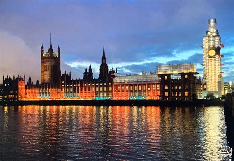 Houses of Parliament | Sightseeing | London