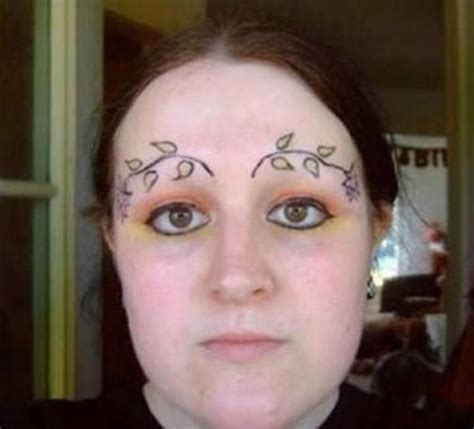 28 Hilarious Eyebrow Fails That Will Make You Cringe