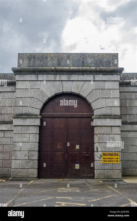 Prison Entrance Hi Res Stock Photography And Images Alamy