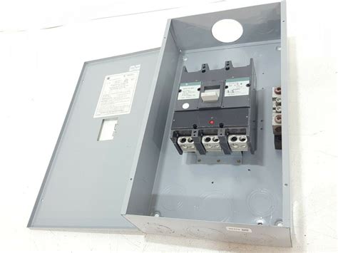 Ge Industrial Circuit Breaker 250 Amp 240 Volt 3 Pole Indsurp