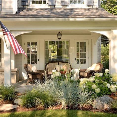 Incredible Front Porch Garden Designs References