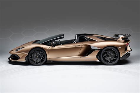 Lamborghini Unveils The 770 HP Aventador SVJ Roadster In Geneva VWVortex