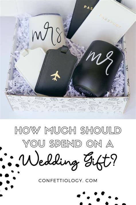 How Much Should I Spend On A Wedding T Wedding T Etiquette