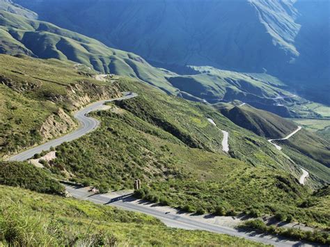 25 Roads That Everyone Should Drive In Their Lifetime Scenic Roads