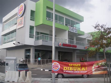 We will alert you when there is an awesome deal ! G-Team: Burger King opens first outlet in Penang~~