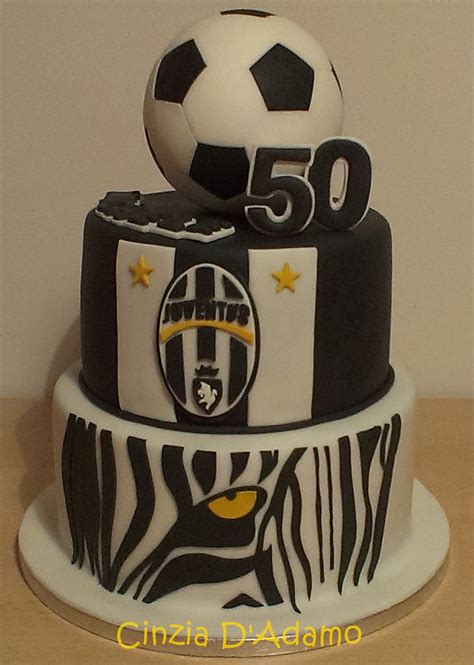 Gâteaux spectaculaires pour petits et grands événements. Juventus cake | Torte a tema calcio, Torte di compleanno ...