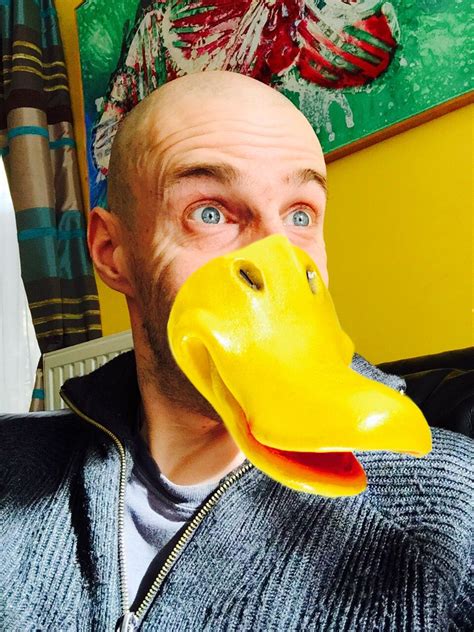 duckface selfie