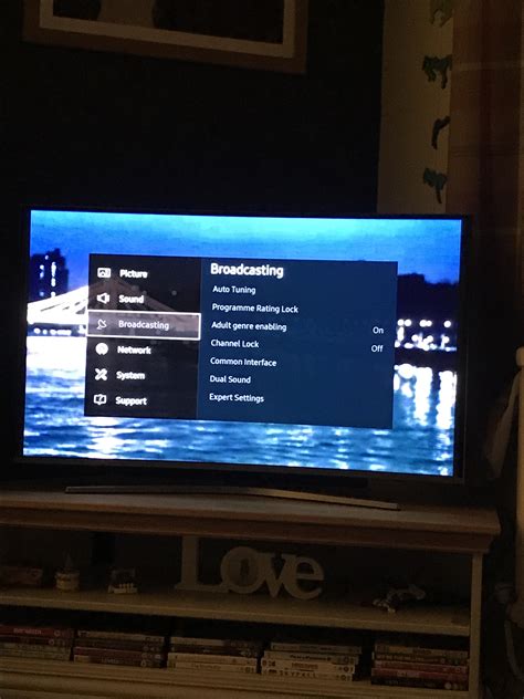 How to make smart tv apps appear on the samsung smart tv. Smart TV - Freeview / channels not working with aerial ...