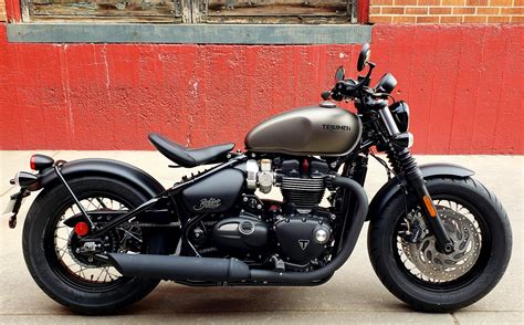 Notably, the bonneville bobber black comes standard with a generous amount of standard features. New 2020 TRIUMPH BONNEVILLE BOBBER BLACK Motorcycle in ...