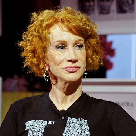 Kathy Griffin Reveals Lung Cancer Diagnosis Will Undergo Surgery