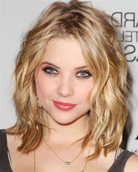 20 Best Ideas Of Cute Medium Haircuts For Thin Straight Hair