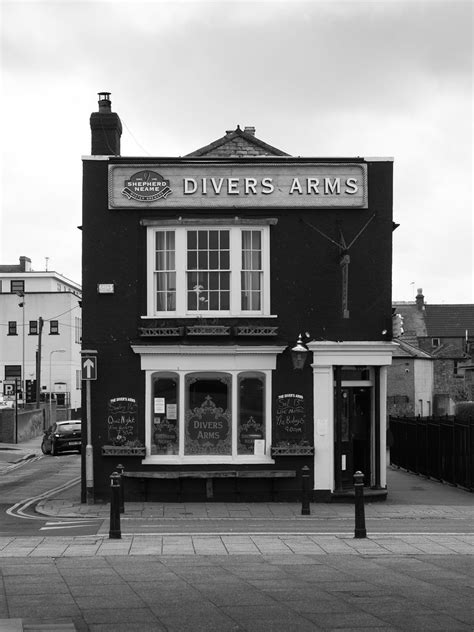 Divers Arms Divers Arms Pub At Herne Bay Kent Permission Flickr