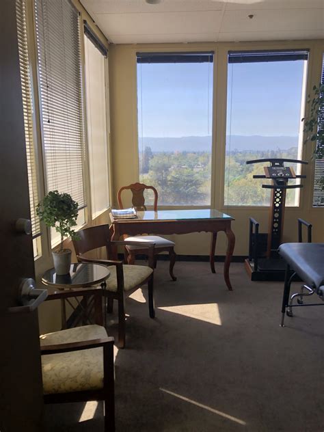 Rent office space - Chirocom