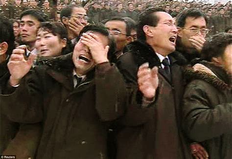 Kim Jong Un North Korean Mourners Pack Pyongyang Plaza To Anoint New