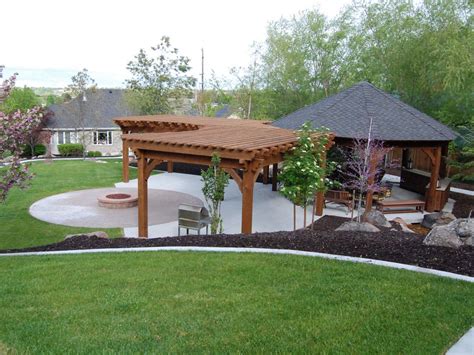 With this masonry fire pit plan, you can skip the concrete and mortar. Swing Fire Pit is a Great Idea | Fire Pit Design Ideas