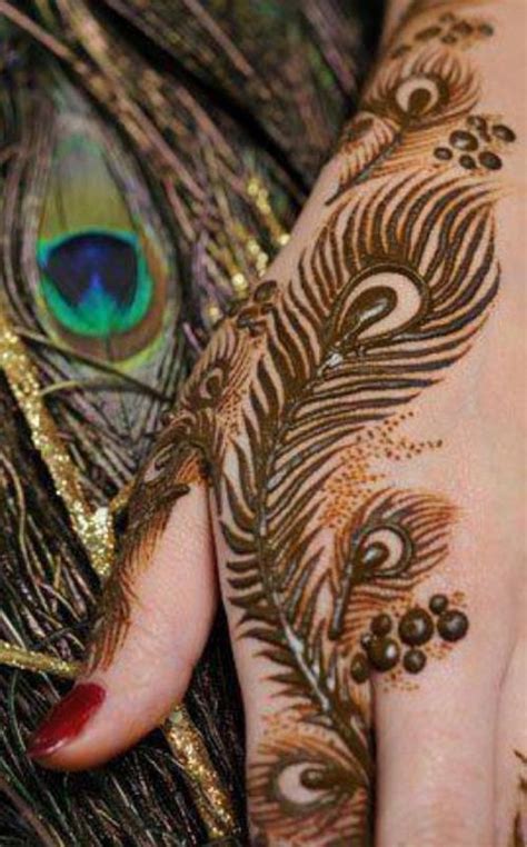 Peacock Feather Design Henna