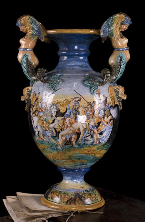 Große Majolika-Vase, Italien, 19. Jahrhundert - Hampel Kunstauktionen
