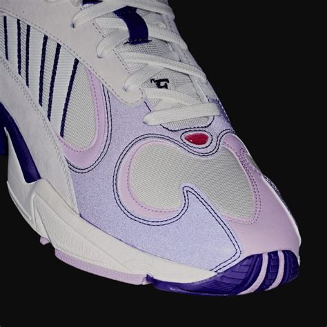 Our wide selection is eligible for free shipping and free returns. Dragonball Z YUNG-1 Chaussures Blanche/Pourpre/Clear Lilac D97048