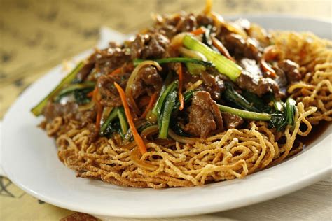 Find out how to tell an americanized chinese restaurant from an authentic one. Why Asian and Chinese Food are Popular in America