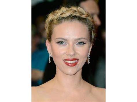Scarlett Johansson Capelli Tutte Le Acconciature Più Belle