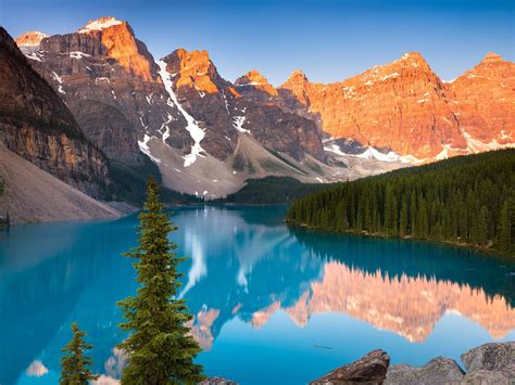 Lake Moraine, Alberta, Canada [2048x1536] : ImagesOfCanada