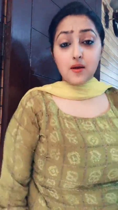 Desi Girl Big Tits In Green Churidhar Mp4 Snapshot 00 12 630 — Postimages