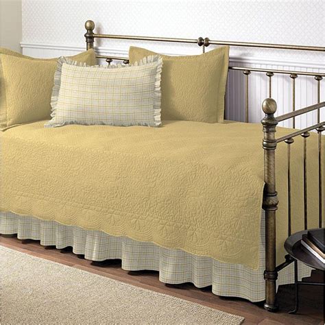 International Trellis Maize 5 Piece Daybed Set Day Bed Set Yellow Cotton Damask Daybed