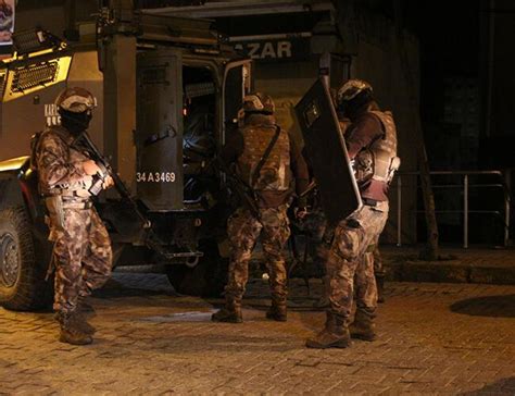 Police detain 26 ISIL suspects in Istanbul Türkiye News