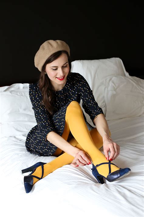 Mes Idées Pour Porter Des Collants Colorés — Mode And The City Yellow