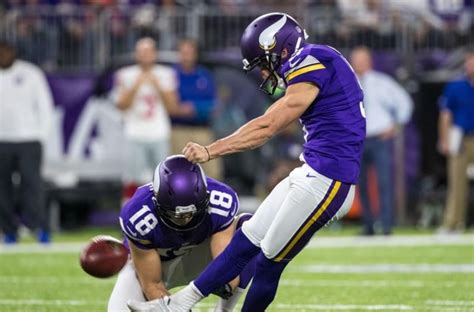 vikings blair walsh to remain team s kicker for now