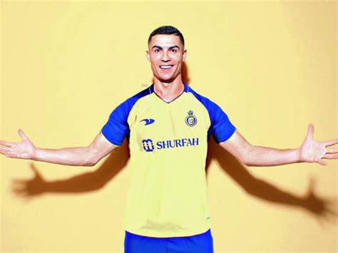 Cristiano Ronaldo es el nuevo jugador del Al Nassr y vivirá junto a