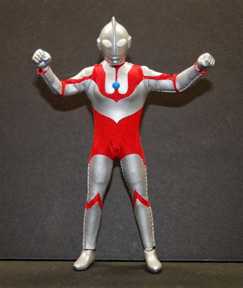 The Sphinx Super Articulated Ultraman Figures Banpresto 2000