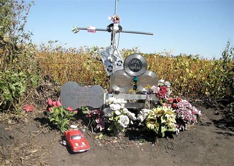 In Iowa The Site Where Buddy Holly Ritchie Valens And The Big Bopper Were Killed In A Plane