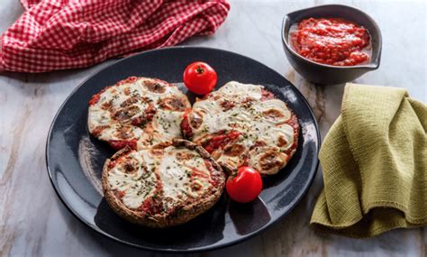 Keto And Low Carb Lean And Green Personal Portobello Mushroom Pizza