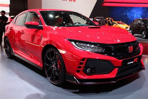 Production Honda Civic Type R Finally Debuts With 306 Hp Autoguide