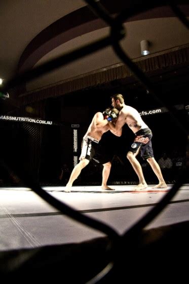 Underground Mma Cage Fighting Series Saturday December 18th