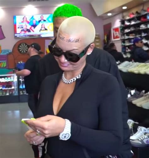 Amber Rose Gets Giant Forehead Tattoos In Honor Of Her Sons Pics
