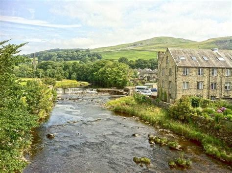 Hometogo.com has been visited by 100k+ users in the past month Settle, West Yorkshire | Britain vacation, England and ...