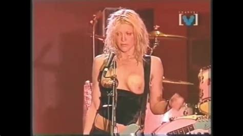 Courtney Love Topless Concert Thumbzilla