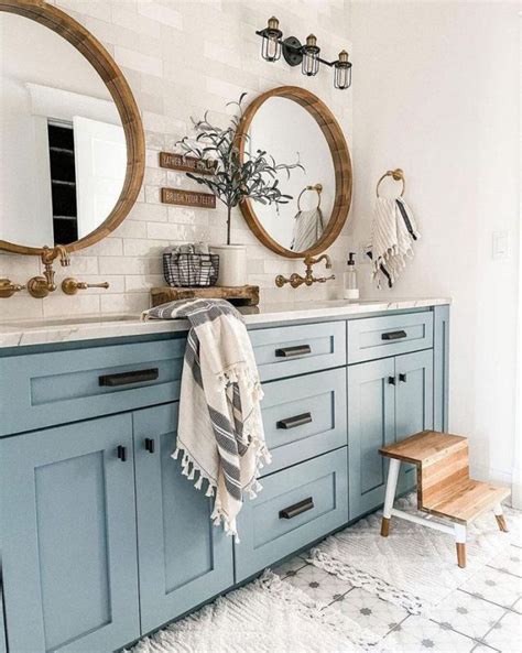 7 Cozy Bathroom Decor Tips Just In Time For The Cold Season Daily