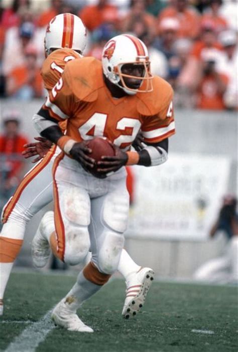 Ricky Bell Buccaneers Pictures And Photos Tampa Bay Buccaneers Nfl
